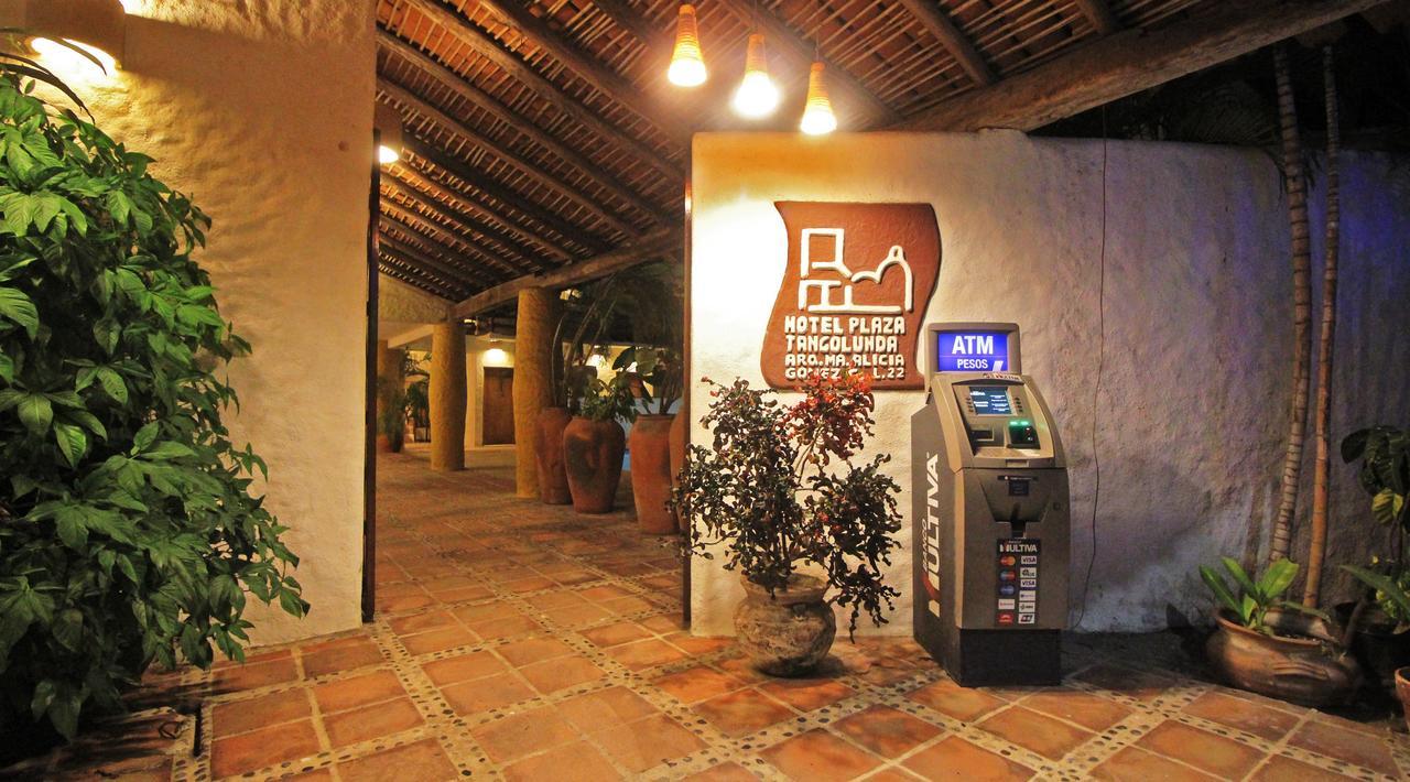 Hotel Plaza Tangolunda Exteriör bild